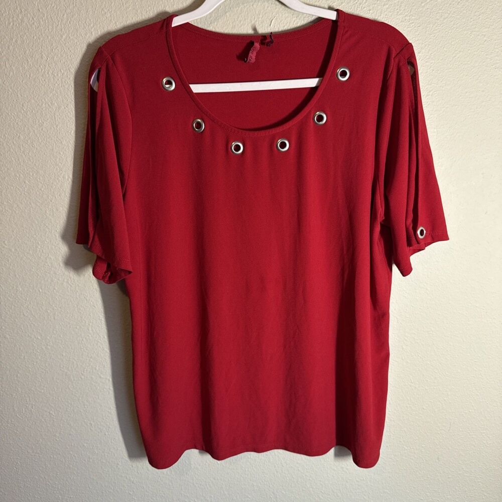 Love Scarlett Women’s Short Sleeve Blouse Red